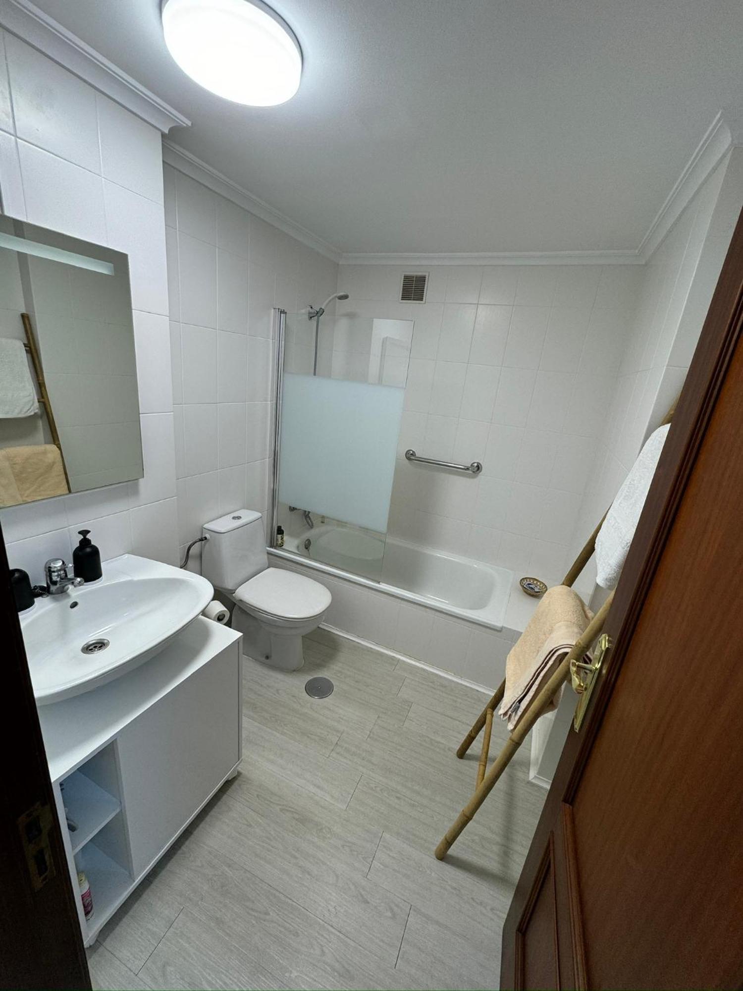 Apartamento A 5 Minutos Del Casco Historico Viveiro Kültér fotó